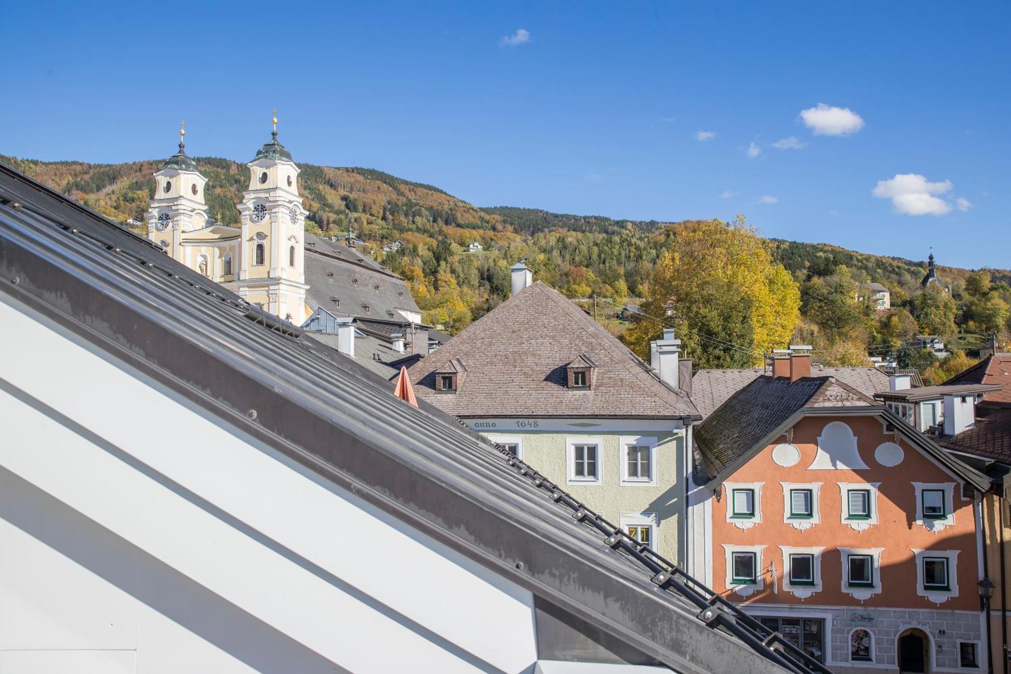 Iris Porsche Hotel&Restaurant Mondsee Exterior foto