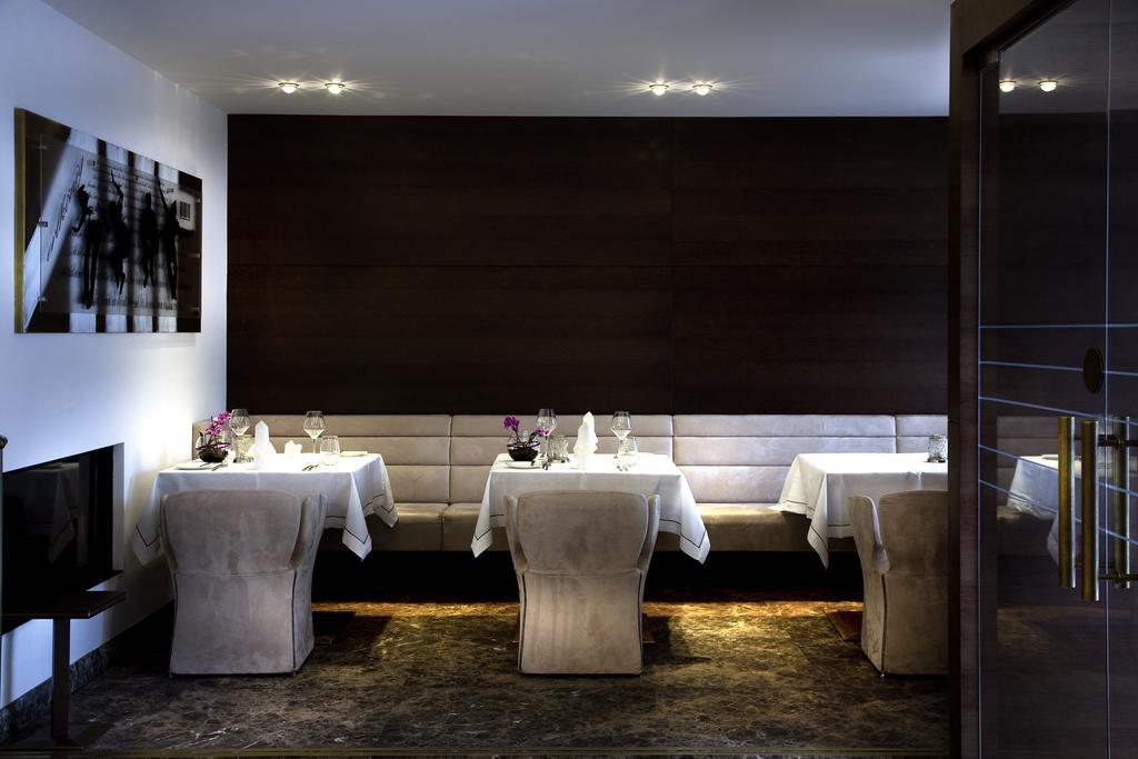 Iris Porsche Hotel&Restaurant Mondsee Exterior foto